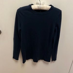 BR sweater